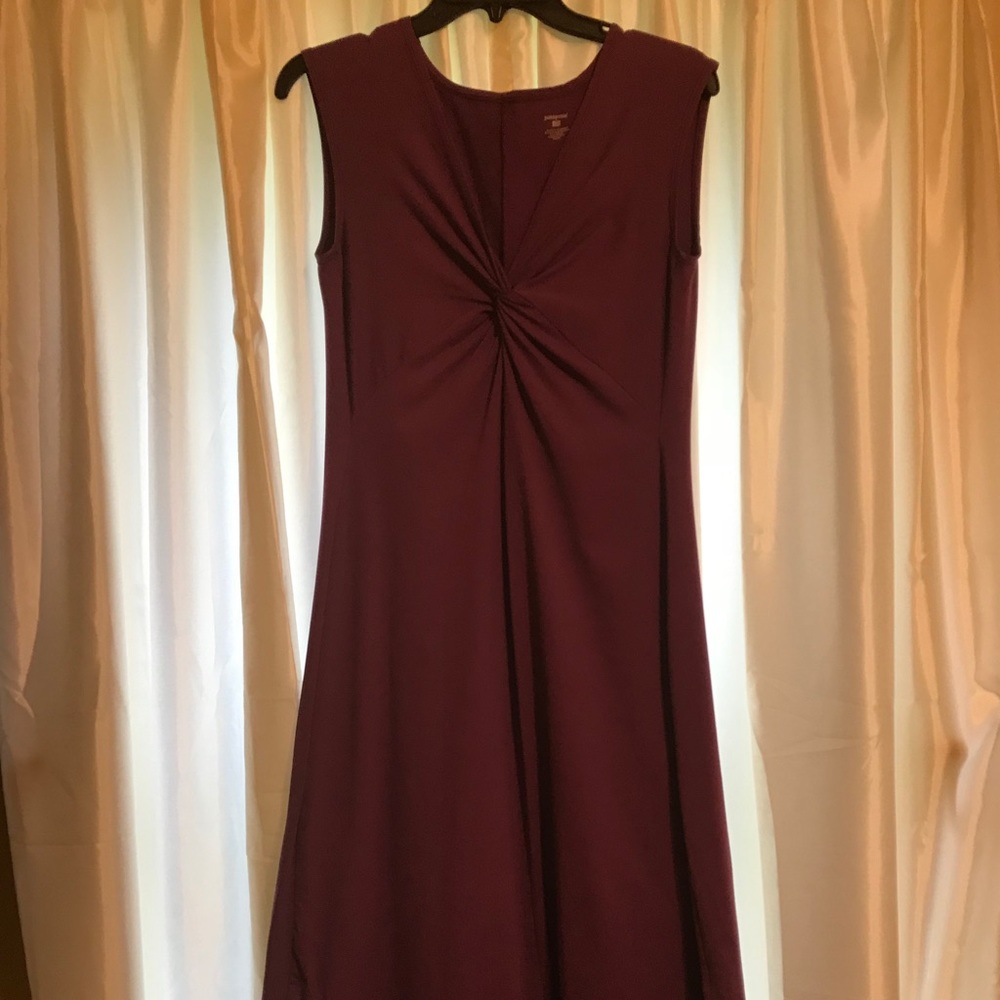 Patagonia front tie knot dress!